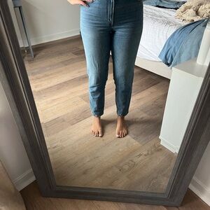 Abercrombie & Fitch Blue The Mom High Rise Jeans
